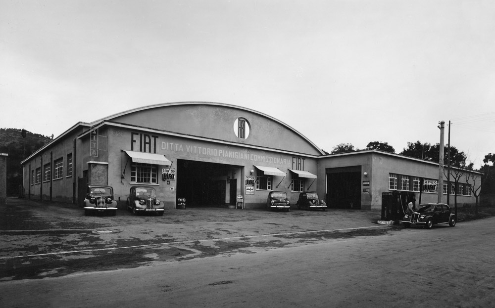 Chianciano, Officina Fiat Vittorio Pianigiani, anni '50 - © Carlo Sacco