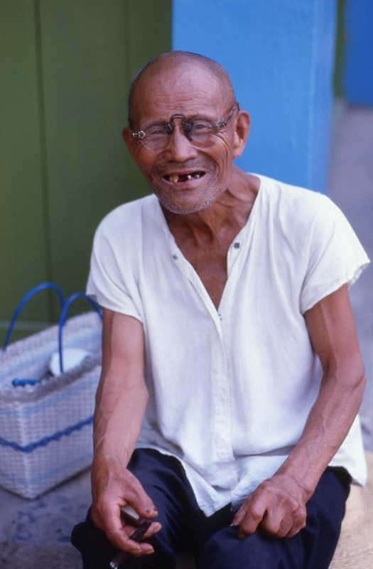 Portrait. Chengdu, China 1983 - © Carlo Sacco
