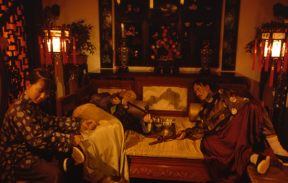 Opium smoking house. Museum of old Shanghai, China 2005 - © Carlo Sacco