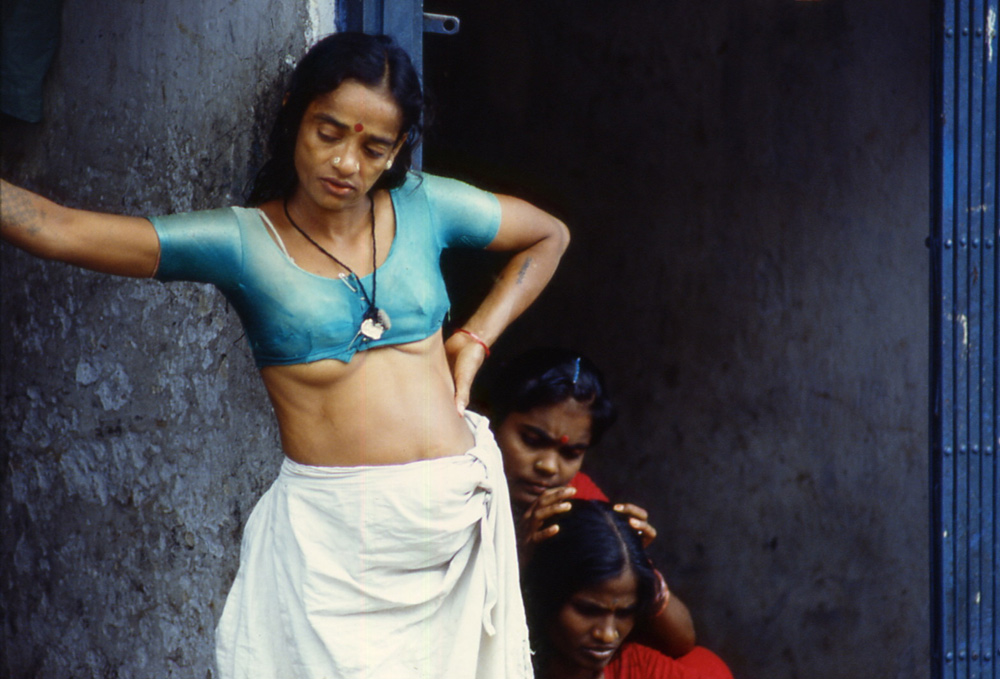 Once upon a time Falkland Road. Mumbai, India 1974 - © Carlo Sacco