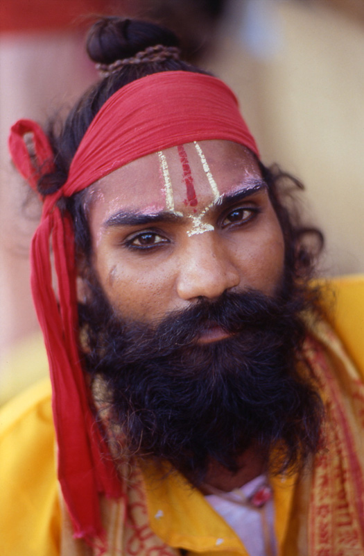 Sadhu's portrait. Kumbh Mela, Nashik 1991 - © Carlo Sacco