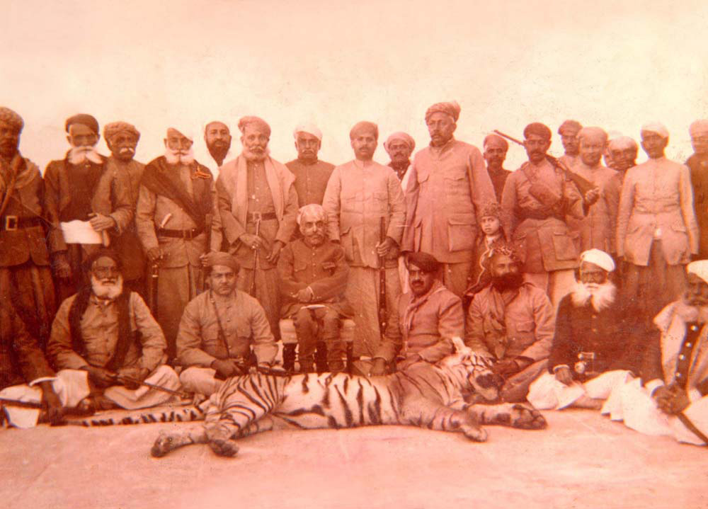 Udaipur's maharaja Bhupal Singh and his trophy -  India 1991 - © Carlo Sacco