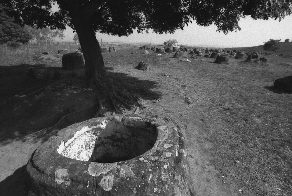 Site no.1 just down after the hill, plain of jars. Laos 2008 - © Carlo Sacco