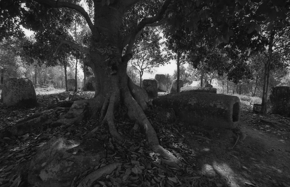 Site no.3, plain of jars. Laos 2008 - © Carlo Sacco