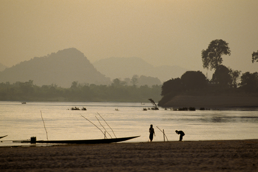 The down on Mekong Delta. Laos Cambodia border, Laos 2008 - © Carlo Sacco