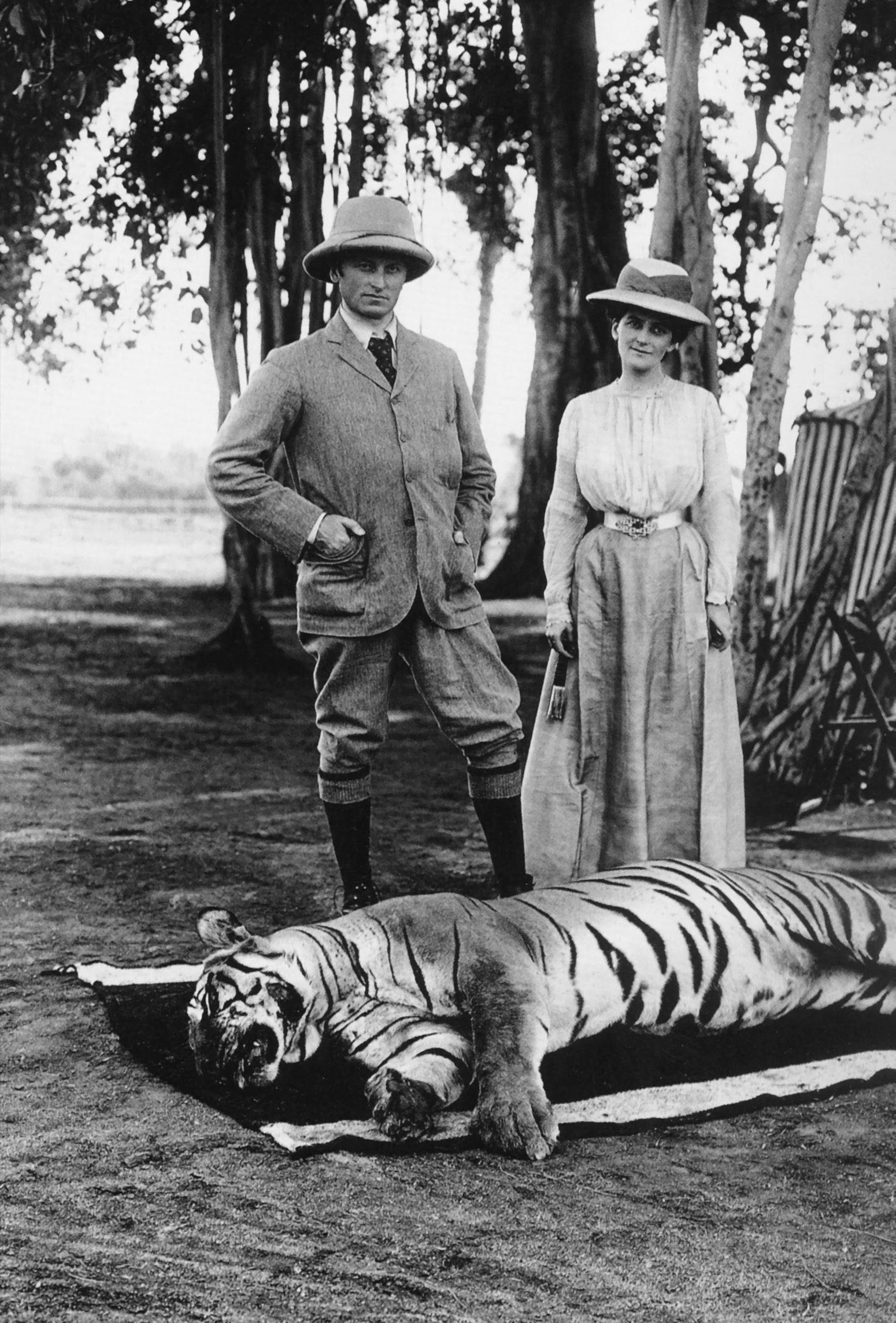 Lord and Lady Curzon on they'' First day Baag'' near Nekonda(Hyderabad) India.1920 ca.Photo by Lala D. Dayal