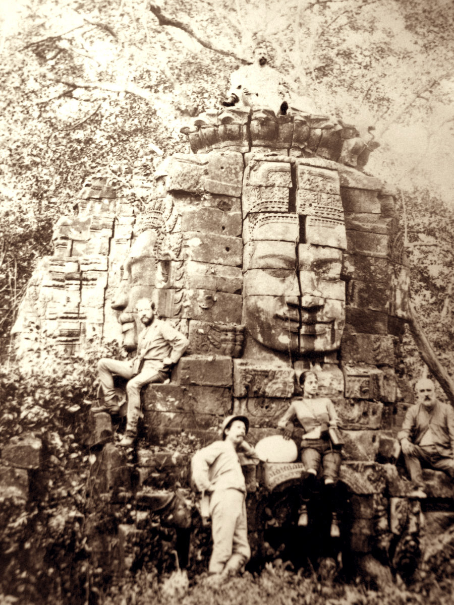 A break during exploration. Early 1900