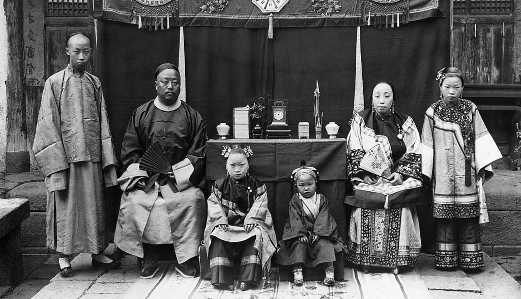  China. The family of the  most important judge of Changpoo. First 900