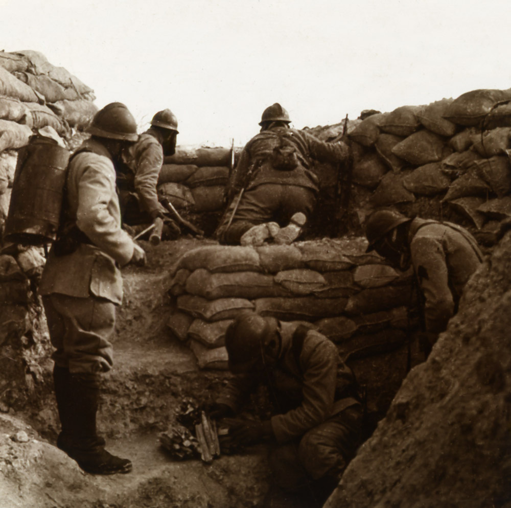 Maison de Champagne. Gas warning, 1915 - © Carlo Sacco