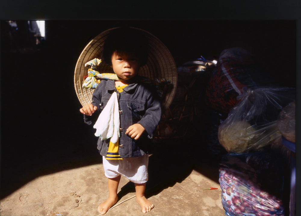 Same size with the hat. Cat Be, Mekong Delta, Vietnam 2008 - © Carlo Sacco